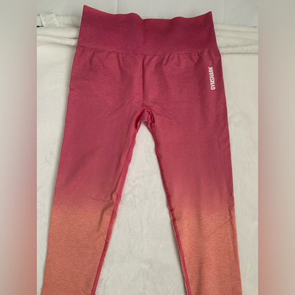 Ombré Gymshark Pink Leggings 🧡🩷
